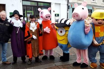 Tenby's fun-filled festive programme continues this weekend