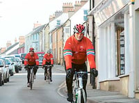 Dallaglio rides through Narberth on cycle challenge