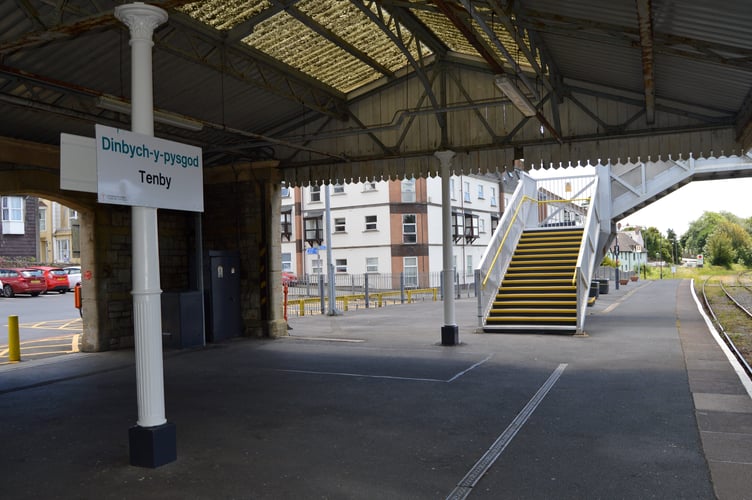 Tenby train station