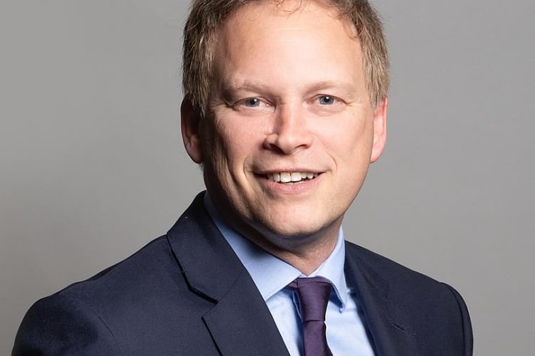 Transport Secretary Grant Shapps official portrait