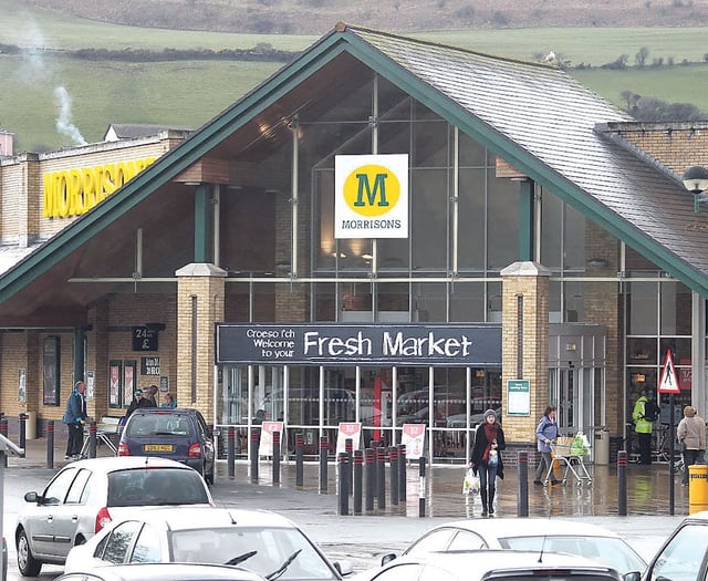 Morrisons offering 10 per cent off a food shop until Christmas Eve 