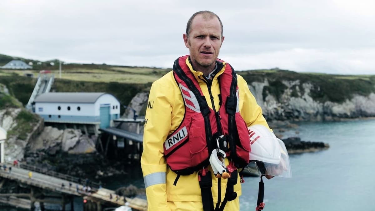 St Davids RNLI lifesavers feature in new series of Saving Lives at Sea ...