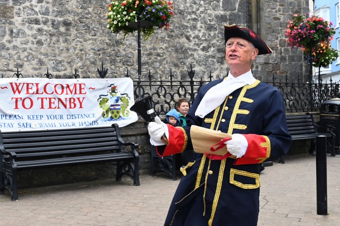 Tenby town crier