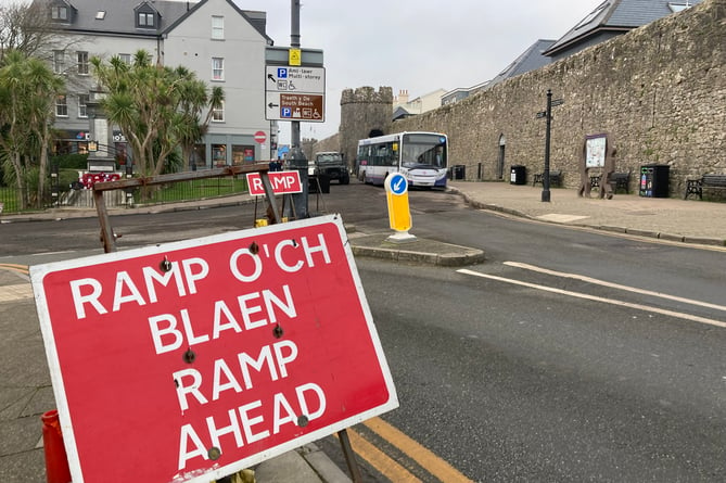 Tenby road resurfacing