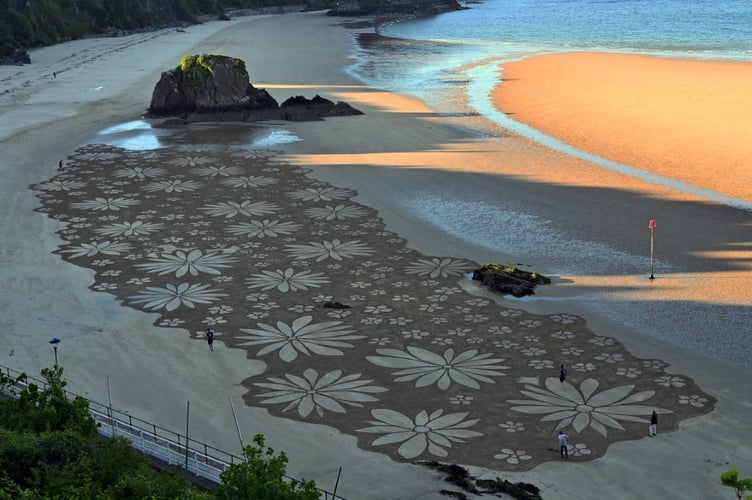 Tenby Sand art