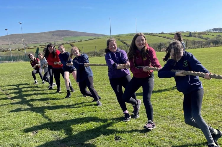 Pupils tug of war