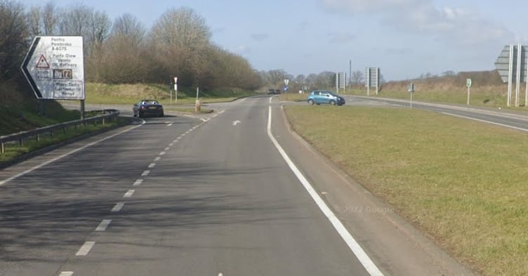 A477 fingerpost