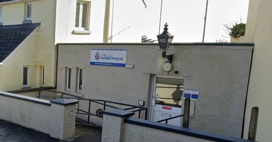 Saundersfoot police station