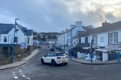 Mobility access issues for Saundersfoot considered