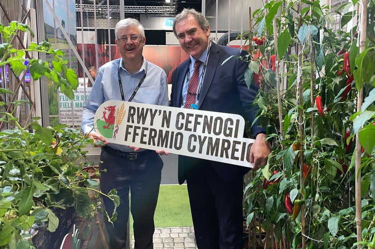 NFU Cymru President Aled Jones and First Minister Mark Drakeford