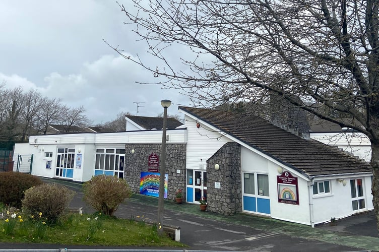 Saundersfoot School