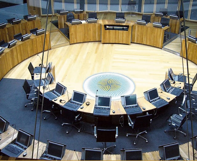Welsh Government promises ban on lying politicians