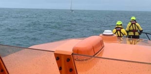 Lifeboat crew assist drifting yacht