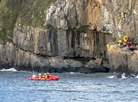 Tenby RNLI assist in rescue of fallen cliff climber