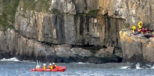 Tenby RNLI assist in rescue of fallen cliff climber