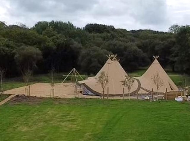 Retrospective plans for wedding venue tipi recommended for refusal