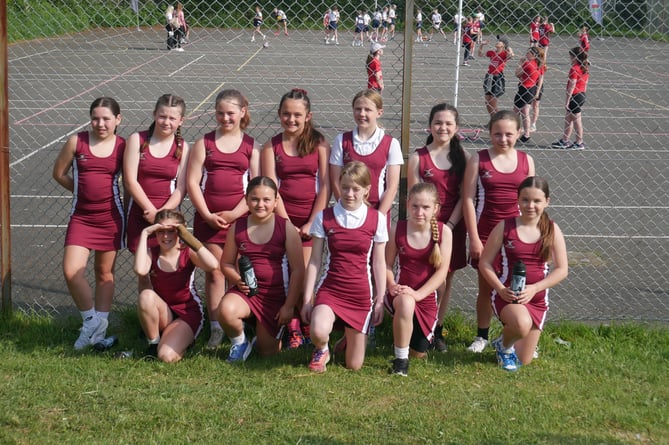 Saundersfoot netball team