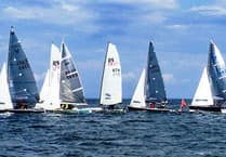Tenby Sailing Club: Competitive dinghy racing in ideal conditions