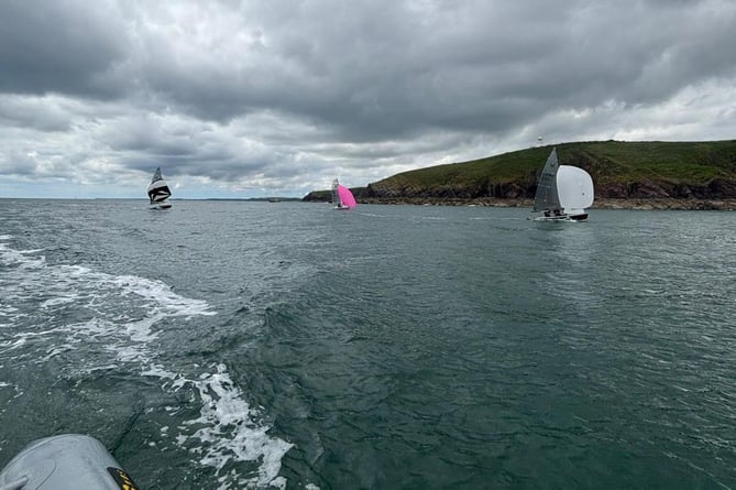 A round Caldey race was organised on Saturday to recognise 200 years of the RNLI