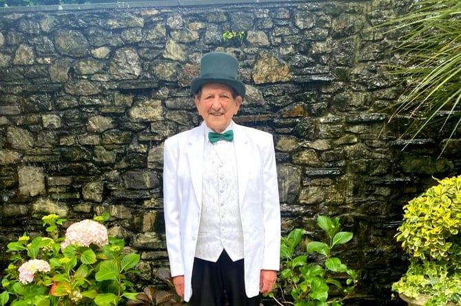 Hubert Hilling has now been working with the Clarence House Hotel in Tenby for 52 years! Over those years, Hubert has served three generations of the Phillips family. He remains a firm favourite with guests.