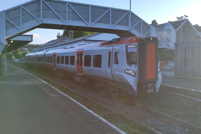 Class 197 Tenby train