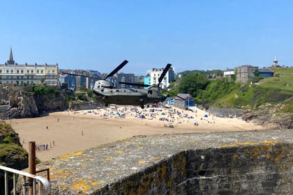WATCH: A Chinook military helicopter heading over Saundersfoot & Tenby