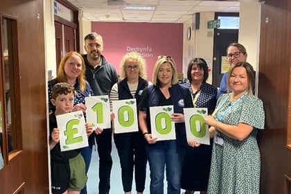 10-mile trek raises £1,000 for Withybush Hospital’s stroke unit