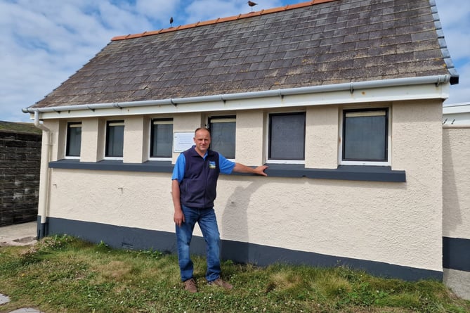 Newgale public toilets