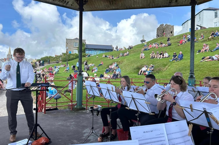 Sun, sea and Staines Brass hit Tenby