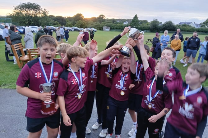 Cresselly Under 11s celebrate their final success