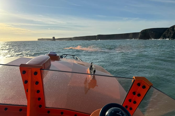 Tenby RNLI rescue