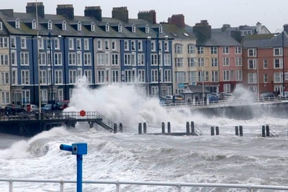 Flood alert issued along Cardigan Bay coastline