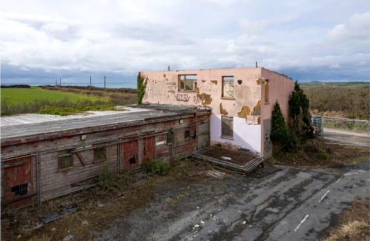 A consultation on plans to redevelop the derelict Roch Gate Motel has been launched. 