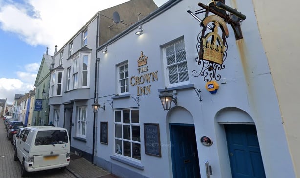 Tenby Crown Inn