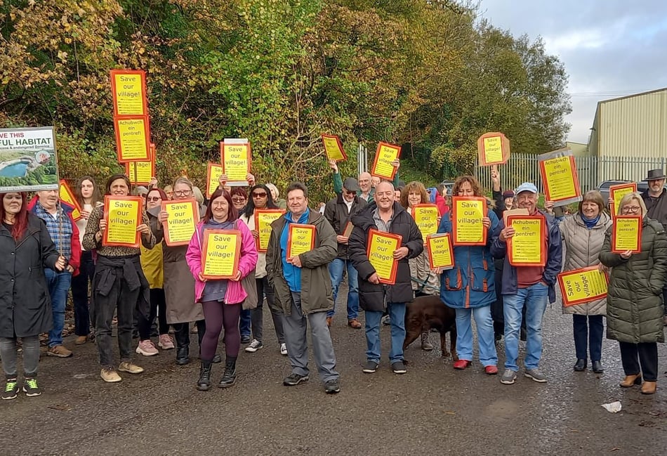 Meeting on controversial plans for former quarry come to an abrupt end