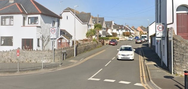 Serpentine road Tenby