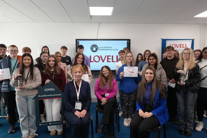 Leading partnerships developer Lovell has delivered an engaging educational session to students at Pembrokeshire College, which is based near its new Augustus Grange housing development in Haverfordwest.