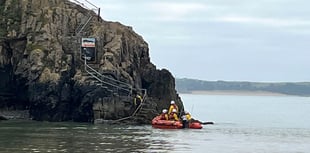 Tenby RNLI rescue boy cut-off on St Catherine’s Island