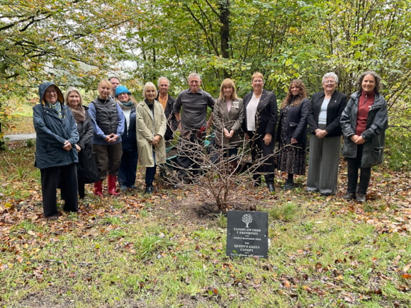 Congratulations to the volunteers at Parc yr Esgob, Abergwili who have been recognised for their work with a King’s Award for Voluntary Services (KAVS).